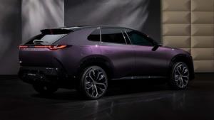MAZDA CX-6e เอสยูวีไฟฟ้าดีไซน์ล้ำเปิดตัวยุโรป ระยะวิ่งไกล 483 กม.