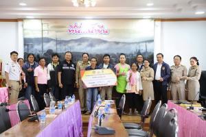 มอบเงินเยียวยาผู้ประสบภัยจากกการปะทะกับทหารกัมพูชารอบแรก