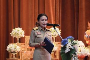 “ร.อ.ธรรมนัส-รมว.นฤมล” นำรำลึกพระคุณครู เทิดพระเกียรติพระบรมราชชนนีพันปีหลวง ผู้ทรงเป็นแม่และครูของแผ่นดิน