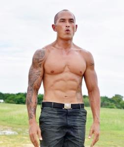 เซเลบอวดเบ่ง (กล้าม) อย่างแน่น ปั้นร่างทอง เห็นแล้วใจละลาย!?