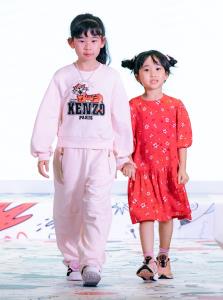 เซเลบจิ๋วรันวงการแฟชั่นเด็ก! “ณิริน&amp;แสนดี” โชว์สเต็ปเต้น