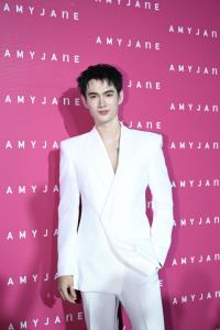 เปิดตัว “พาเวล” พรีเซ็นเตอร์คนแรก AMYJANE
