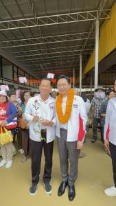 “วินัย วิจิตรโสภณ” วอนเลือก ส.ส.เพื่อไทยยกจังหวัด หนุน “อ.เชน–ยศชนัน” นั่งนายกฯ ชูประชาธิปไตยกินได้ ฟื้นเศรษฐกิจแบบยุคทักษิณ