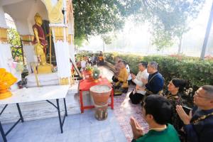 ผู้ว่าฯ ลพบุรีนำคณะขออนุญาตสิ่งศักดิ์สิทธิ์คู่บ้านคู่เมือง เปิดทางจัดงานแผ่นดินสมเด็จพระนารายณ์ฯ ครั้งที่ 38 เตรียมยิ่งใหญ่ 13–22 ก.พ.นี้