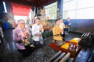 ผู้ว่าฯ ลพบุรีนำคณะขออนุญาตสิ่งศักดิ์สิทธิ์คู่บ้านคู่เมือง เปิดทางจัดงานแผ่นดินสมเด็จพระนารายณ์ฯ ครั้งที่ 38 เตรียมยิ่งใหญ่ 13–22 ก.พ.นี้