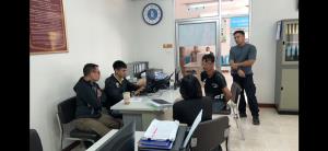 ผู้การฯ ประจวบฯ มอบรางวัลนำจับ 3 หมื่น หารครึ่งชุดสืบ สภ.หัวหิน–สุนัขตำรวจ “แพรวา” ครอบครัวเหยื่อขอบคุณตำรวจคลี่คลายคดีเร็ว