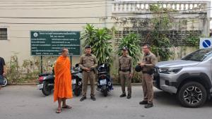 ตร.หัวหินฝากขัง “ไอ้แซม” ฆาตกรเหี้ยมฆ่าชิงทรัพย์พนักงานโรงแรม ศาลไม่ให้ประกัน ส่งเข้าเรือนจำประจวบฯ ทันที