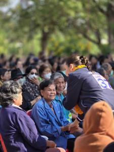 “ซาบีดา” ช่วย “พ่อชาดา” หาเสียงอุทัยฯ อ้อนเลือก ภท.ได้ตนแก้ปัญหาคุณภาพชีวิต คนละครึ่งพลัสมาแน่