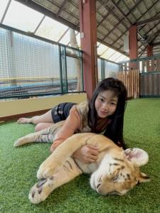พลิกวิกฤตฟาร์มจระเข้ สู่สวนสัตว์ดาวรุ่ง "ศรีอยุธยา ไลอ้อน ปาร์ค" [มีคลิป]