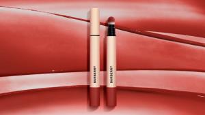 Burberry Brit Matte Lip Veil ริมฝีปากฟุ้งละมุน ฟินิชเรียบหรู ติดทนนานตลอดวัน