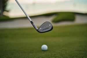 Vokey Design SM11 เพื่อสปินสูงสุดและระยะทางที่แม่นยำ