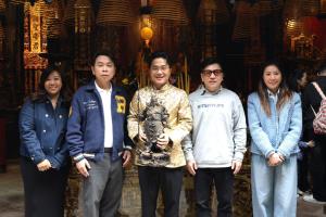 รับพลังปีม้าไฟ เช็คอินไหว้เทพเจ้าศักดิ์สิทธิ์ ที่ "ศูนย์การค้าเซ็นทรัล" ทั่วไทย
