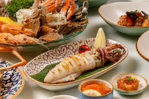 พาเหรดซีฟู้ดสุดพรีเมียม ทุกคืนวันเสาร์ ณ ห้องอาหารเวนติซี โรงแรมเซ็นทาราแกรนด์ฯ เซ็นทรัลเวิลด์