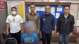 ผกก.ลำลูกกา แถลงจับ 2 โจ๋ ชักลูกซองยิงใส่ชาวบ้าน ฉุนโดนเบิ้ลรถ-ยกพวกรุม