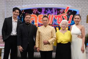 “หมอดูลายเท้า” ทำนาย “เป็กกี้ ศรีธัญญา” หลังเดือนเกิดชนะคดีอดีตสามี ให้นอนหัวเราะได้เลย!