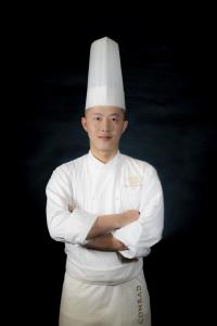 เชฟต้นตำรับรสชาติอาหารกวางตุ้ง บินตรงเสิร์ฟความอร่อยที่ โฟล์ว