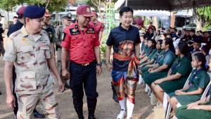 รอง ผวจ.เพชรบุรี เปิดงาน "วันรณรงค์ให้ปลอดควันพิษจากไฟป่า" แก้ PM 2.5