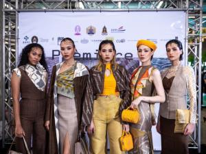 นักวิจัยจุฬาฯ เปิดตัว MUW.OFFICIAL นวัตกรรมสิ่งทอแฟชั่นจากเส้นใยเปลือกทุเรียน ชูจุดขาย “ลวดลายมงคล – ต้านเชื้อแบคทีเรีย - ระบายอากาศได้ดี”