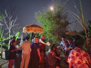 หนึ่งเดียวในสยาม อาบน้ำมนต์"จันทร์เป็ง" วิชาล้านนาโบราณ เสริมมงคลกับชีวิต