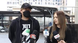 ลูกสาวเหยื่อ “เสือ ดุสิต” เผยอาการพ่อเคยถึงขั้นหยุดหายใจ ยังต้องรักษาในไอซียู ชี้ ตร.ตั้งข้อหาเบา