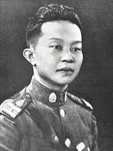 พระวรวงศ์เธอ กรมหมื่นจันทบุรีสุรนาถ (4 มกราคม พ.ศ. 2441 – 11 กุมภาพันธ์ พ.ศ. 2496)