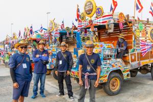 เปิดฉากโมโตจีพีที่ไทยสุดคึกคัก! แฟนความเร็วแห่ปักหลักใกล้ชิดนักบิดระดับโลก