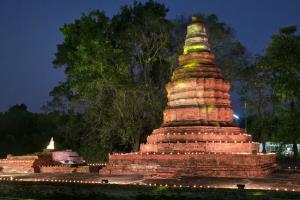 แอ่วกุมกามยามแลง ชมโบราณสถาน 700 ปี ใต้มนต์เสน่ห์ล้านนายามราตรี เชียงใหม่