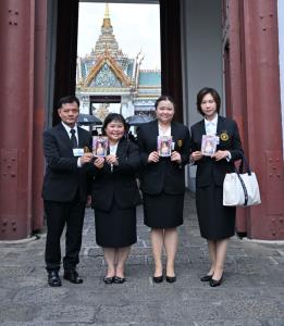 ป่อเต็กตึ๊งร่วมวางพวงมาลา-เป็นเจ้าภาพพระพิธีธรรมสวดพระอภิธรรมพระบรมศพพระพันปีหลวง
