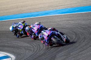 แจ็ค มิลเลอร์ นักบิดออสเตรเลียนหมายเลข 43 