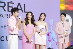 “ชมพู่-ณิชา-เจมีไนน์“ 3แบรนด์แอมบาสเดอร์ตัวท็อป ร่วมเปิดจักรวาลผิวไบร์ท–ผมกลอสขั้นสุด ในงาน L'Or?al Paris Glycolic Universe