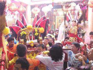 ยิ่งใหญ่! มูลนิธิแม่กอเหนี่ยวยะลาจัดงานประเพณีสมโภชแห่พระลุยไฟ ประจำปี 2569