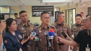 ตำรวจ สน.ชนะสงครามใช้ปืนยิงตัวเองในห้องน้ำโรงพัก พบป่วยซึมเศร้ามานานกว่า 2 ปี