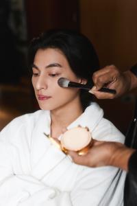 เมคอัพลุคของ กลัฟ - คณาวุฒิ ที่งาน Gucci FW 2026