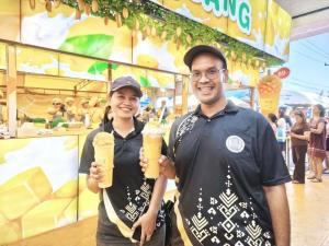 ส้มม่วง ร้านดังโซเชียล สุดปังในงานปล่อยเต่า พังงา 