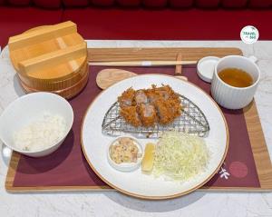 “Kimukatsu” หมูทอด 25 ชั้น ทงคัตสึสไตล์ฝรั่งเศส สาขาแรกในไทย