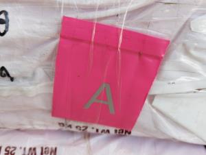 ผงะ! ศุลกากรยึดซองซิปล็อกขนจากฝั่งไทยจ่อป้อนโรงงานยานรก 140 ล้านเม็ด