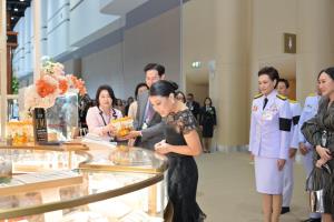 เจ้าฟ้าสิริวัณณวรีฯ เยี่ยมชมแบรนด์ เดอมอนด์ ไฟน์จิวเวลรี่เฮาส์สัญชาติไทย ในงาน Bangkok Gems &amp; Jewelry Fair ครั้งที่ 73