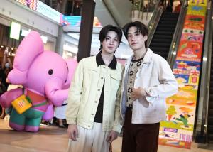 เก่ง–น้ำปิง–เติ้ล–เฟิร์สวัน สร้างปรากฏการณ์เปิด “Summer Fest 2026” แฟนคลับแน่นเต็มพื้นที่เซ็นทรัลเวิลด์ ขึ้นแท่น Summer Boy Ambassadors เสิร์ฟความฮอตเอเชียสะเทือน!
