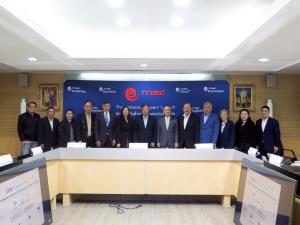 สรท. ผนึก EXIM BANK ออกมาตรการเร่งด่วน  ช่วยผู้ส่งออกไทย ฝ่าวิกฤติตะวันออกกลาง