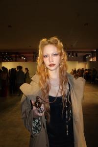 Jibbie Rubie เมกอัพอาร์ติสต์ไทย ร่วมชมแฟชั่นโชว์ Vivienne Westeood FW26