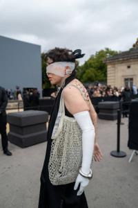 วสุ สกุลอนันต์ อดดูโชว์ “บาลองเซียก้า” ที่ปารีส