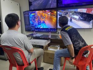ญาติคาใจ! สาวลำพูนกลับจากเที่ยวสถานบันเทิง ประสบอุบัติเหตุเจ็บสาหัสเหลือแต่ กกน.ตัวเดียว