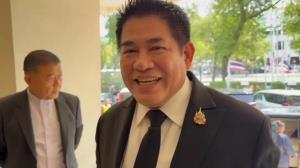 จับอาการยิ้มสู้  “ผู้กองธรรมนัส”...ไปไม่นาน...เดี๋ยวก็มา ** เบื้องลึก “พีระพันธุ์” ลาออก เปิดทาง “อรรถวิชช์” เป็น สส.ปาร์ตี้ลิสต์