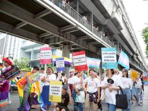 สุดปลื้ม! ประเทศไทยสร้างประวัติศาสตร์ ผ่านเข้ารอบแรกเสนอตัวเจ้าภาพ WorldPride 2030