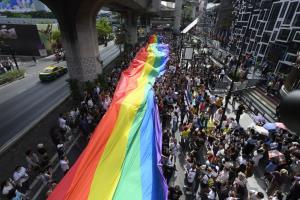 สุดปลื้ม! ประเทศไทยสร้างประวัติศาสตร์ ผ่านเข้ารอบแรกเสนอตัวเจ้าภาพ WorldPride 2030