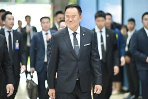อนุทิน ชาญวีรกูล กับบททดสอบทางจริยธรรม. / Phichai Ratnatilaka Na Bhuket