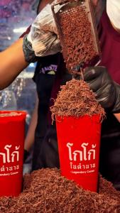 ล็อกหลักล้าน!! ปรากฏการณ์ “วัดไร่ขิง” โกยทรัพย์ นี่ “งานวัด” หรือ “สนามการค้า”?