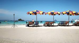 เกาะไข่นอก (ภาพ : อโนทัย งานดี) 