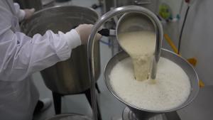 กระบวนการผลิตผ่านเทคโนโลยี High Pressure Homogenizer