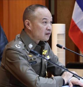 ส่องโปรไฟล์ “พล.ต.ท.ไตรรงค์” โฆษก ตร. คนใหม่ ชูแนวทางสื่อสาร “จริง เร็ว ชัด มีระบบ เพื่อประชาชน”